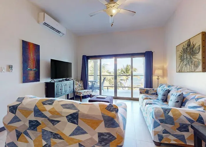 Serene Oceanfront With Shared Pool Ocean View Wifi & Partial Ac Сasa de vacaciones
