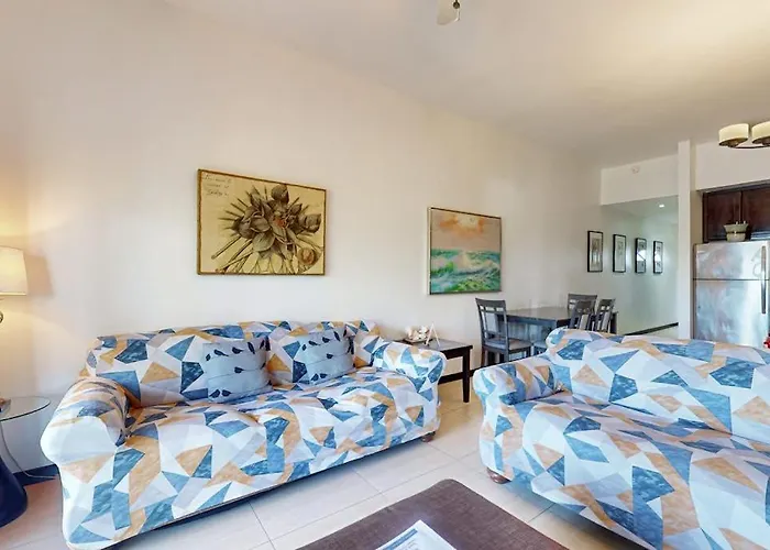 Сasa de vacaciones Serene Oceanfront With Shared Pool Ocean View Wifi & Partial Ac *
