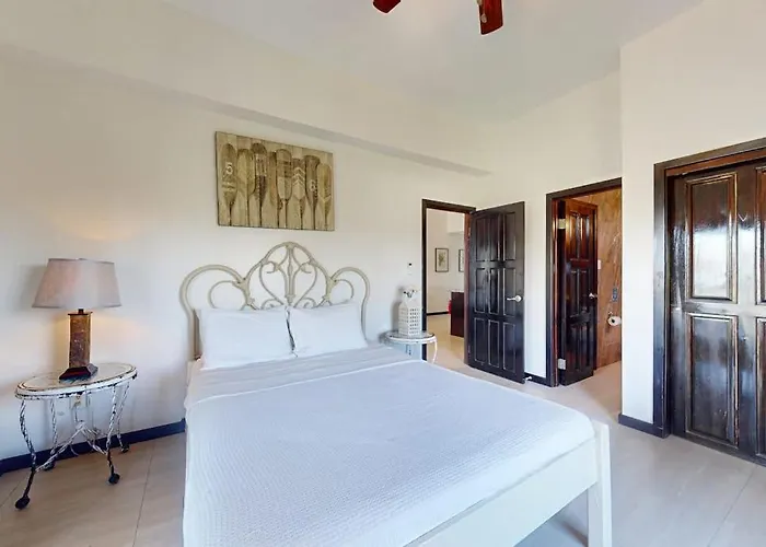 Serene Oceanfront With Shared Pool Ocean View Wifi & Partial Ac